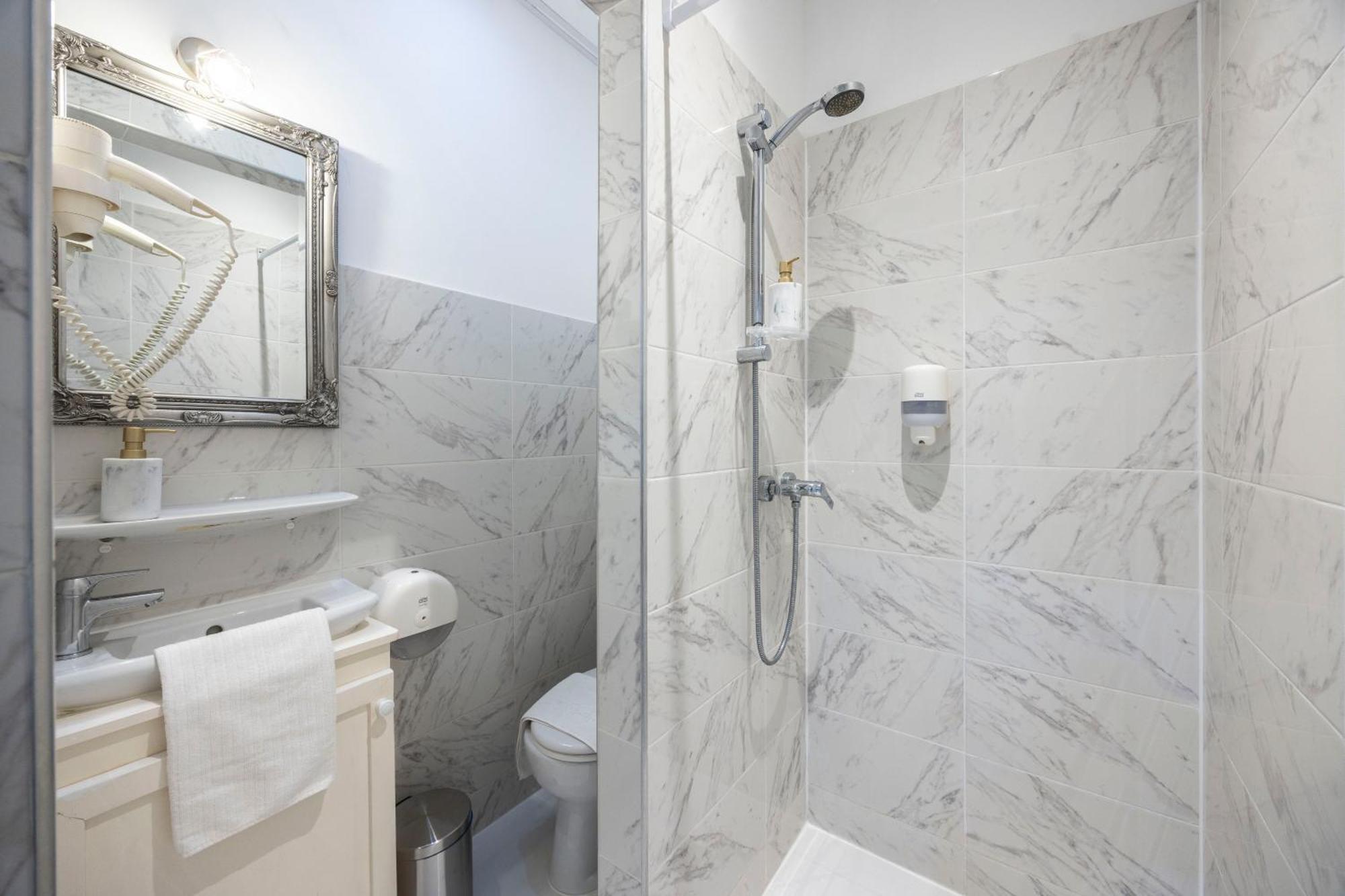 Exclusive Private Residence In The Center Of Bp W 4Bedrms, 4 Bathrms ブダペスト エクステリア 写真