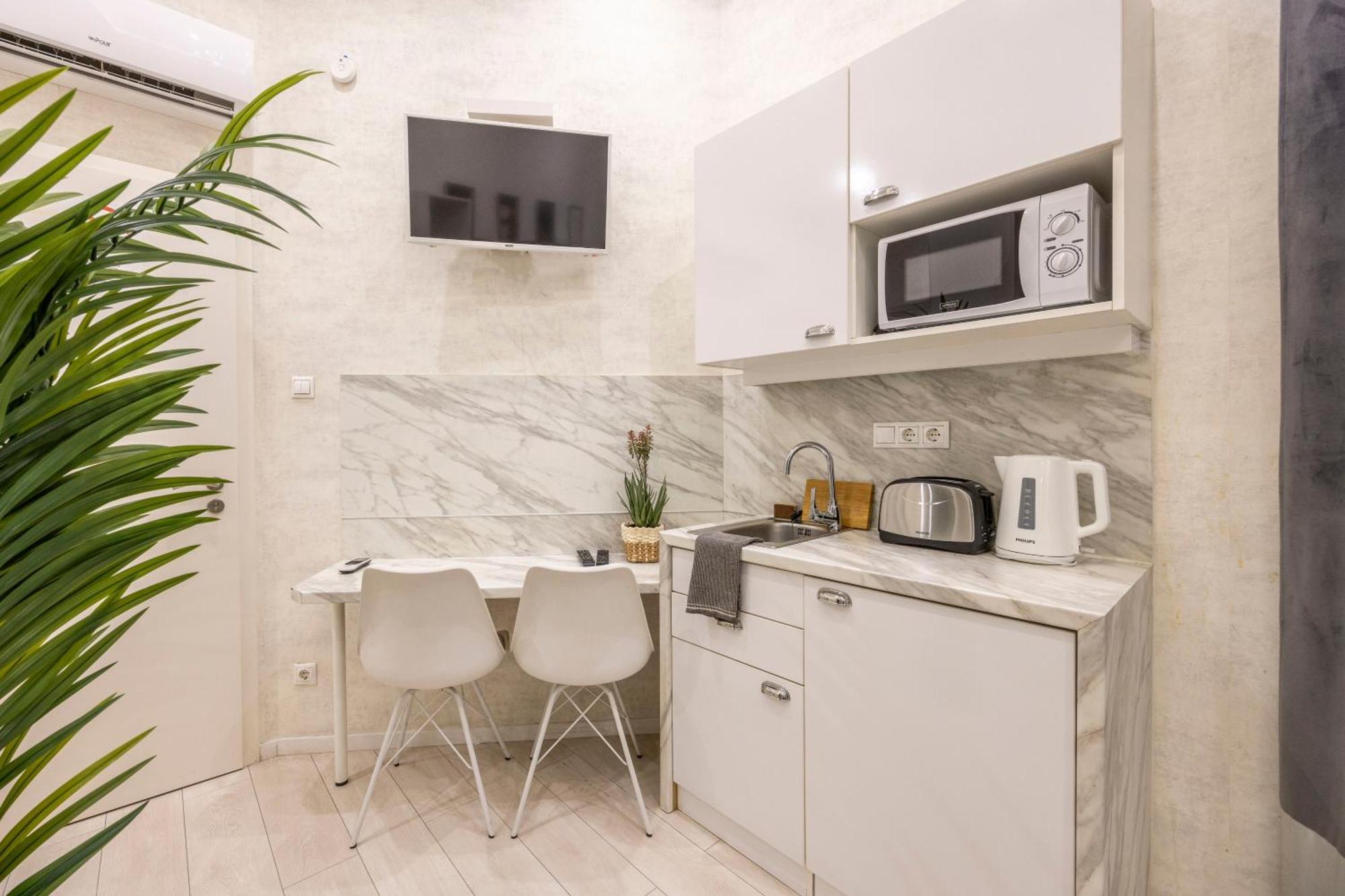 Exclusive Private Residence In The Center Of Bp W 4Bedrms, 4 Bathrms ブダペスト エクステリア 写真