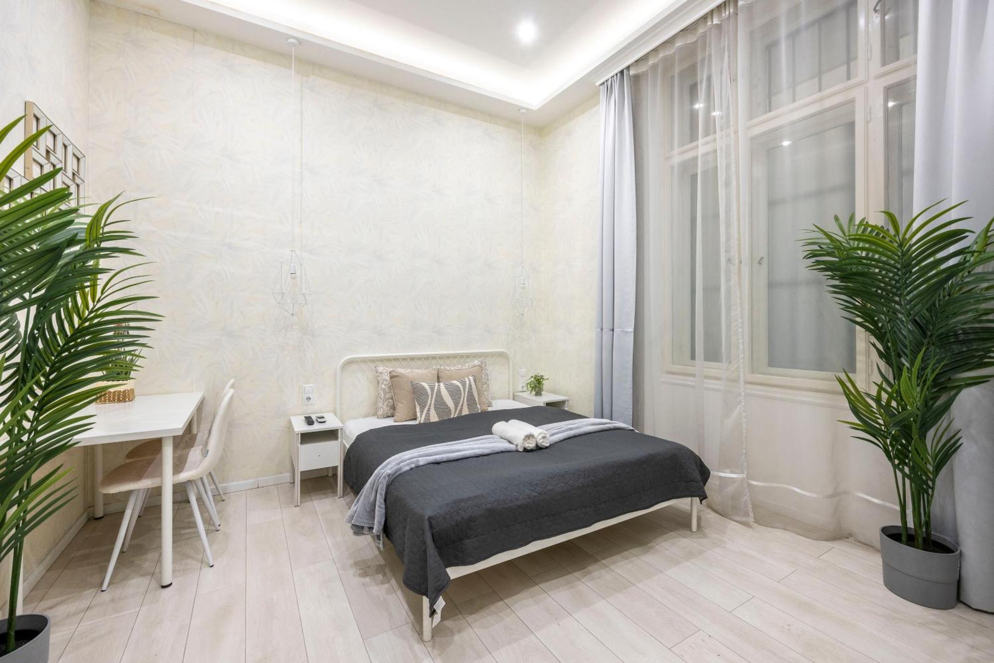 Exclusive Private Residence In The Center Of Bp W 4Bedrms, 4 Bathrms ブダペスト エクステリア 写真